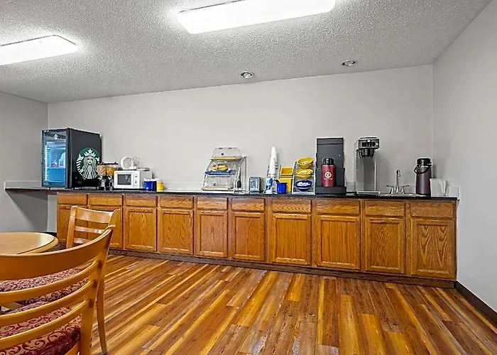 Days By Wyndham Hotel El Paso