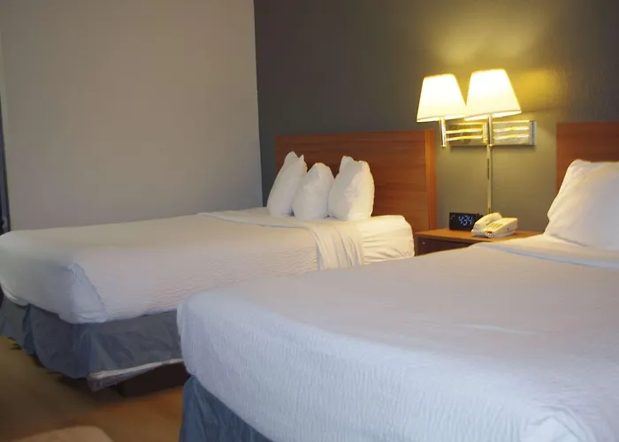 Days By Wyndham Hotel El Paso