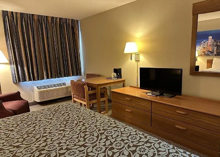 Hotel Days By Wyndham El Paso